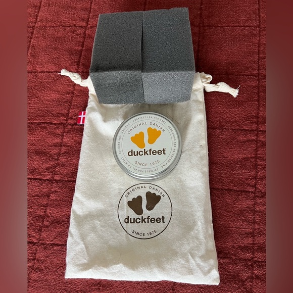 Duckfeet Blavand Shoes in Black - Picture 5 of 5